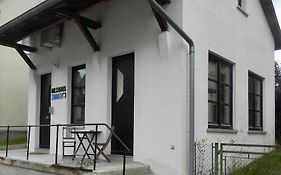 Milchhaus Zimmer - Tiny House Balingen